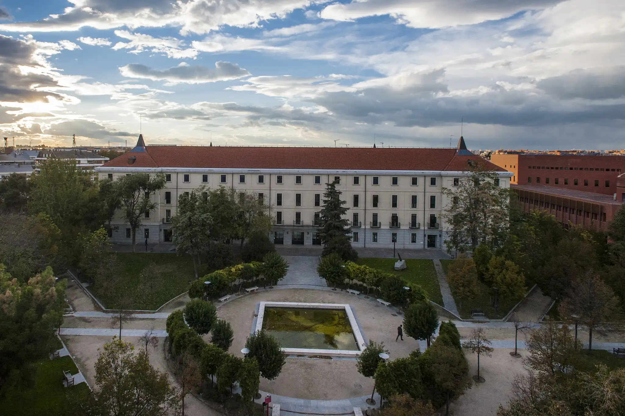 Edificio Sabatini Universidad Carlos III de Madrid (UC3M) campus de Leganés